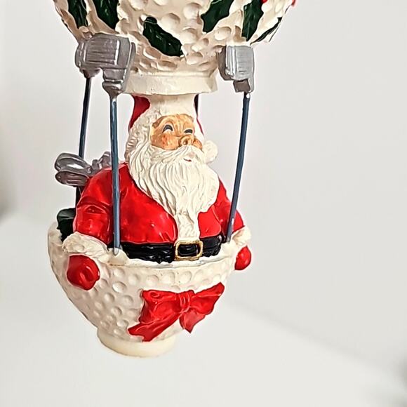 Unbranded Santa in Golf Ball Hot Air Balloon w/Golf Club Holding it Together 4" - Picture 4 of 6